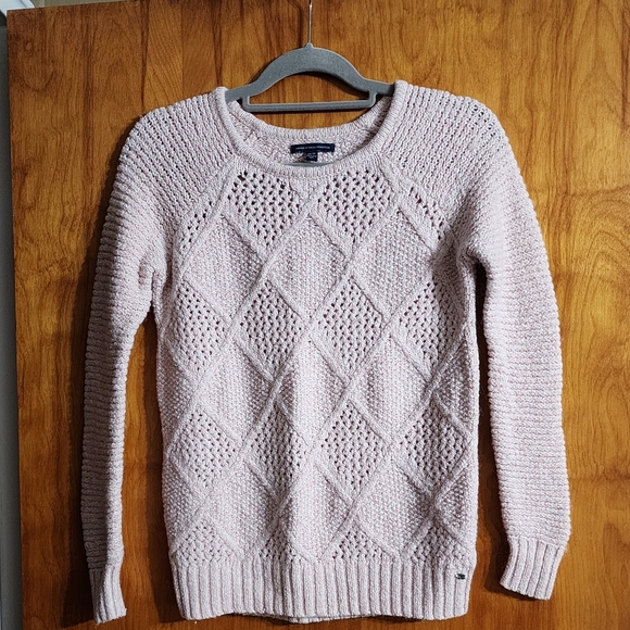 American Eagle Outfitters Textured White And Light Pink Sweater Size XS - Picture 1 of 4